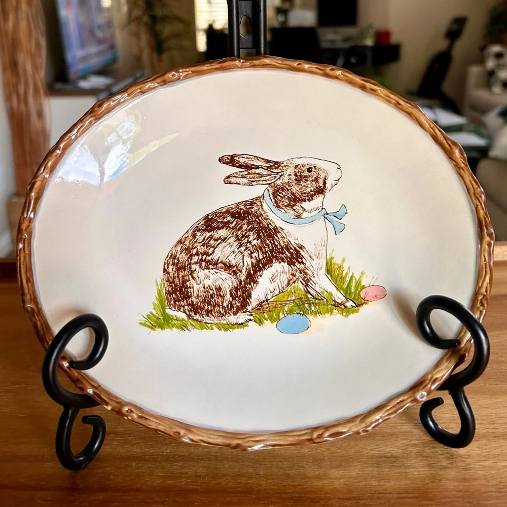 4 Williams Sonoma Meadow Bunny Salad Plates Brand New in Box